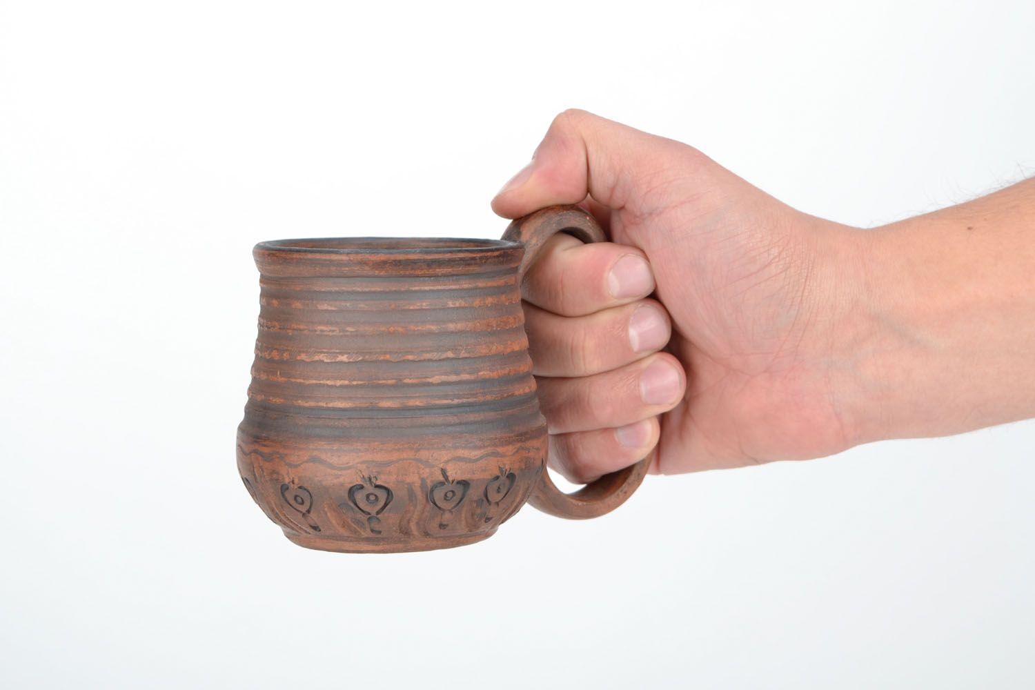 Coffee clay cup with large handle and rustic pattern photo 2