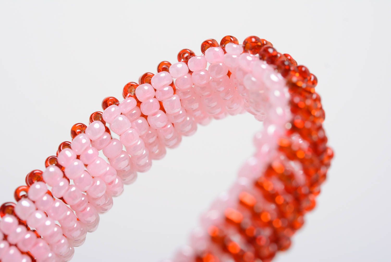 Bracelet fait main simple bicolore rouge blanc en perles de rocaille accessoire photo 5