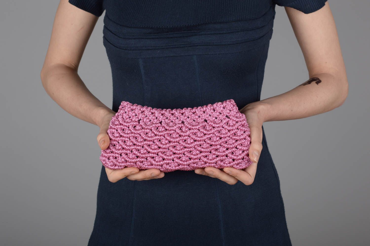 Розовая косметичка ручной работы сумочка для косметики необычный подарок фото 5