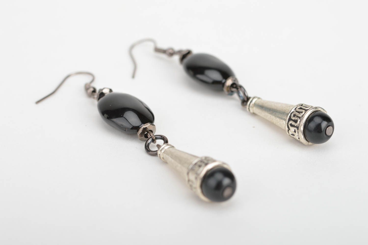 Handmade beautiful stylish long metal earrings with black beads photo 4