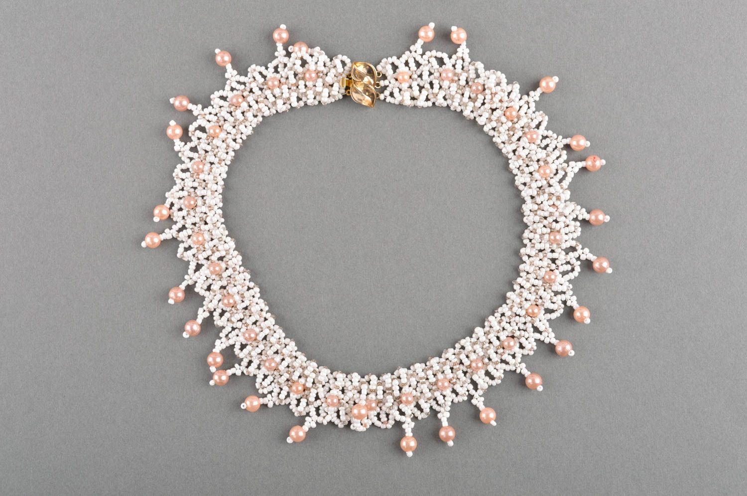 Collier en perles de rocaille Bijou fait main blanc rose Accessoire femme photo 2
