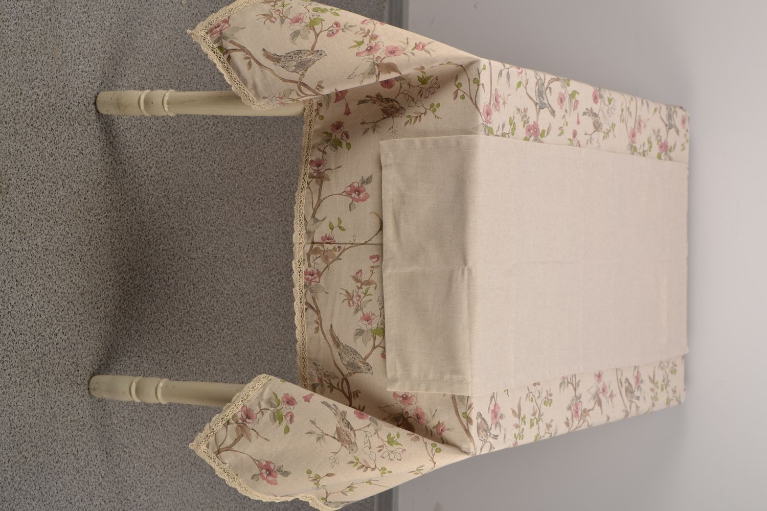 Nappe de table en tissu de coton faite main rectangulaire avec dentelle photo 3