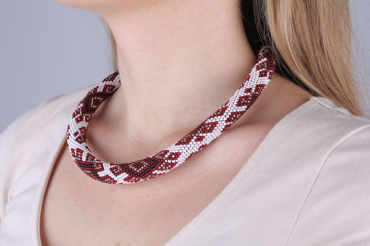 Ethnic beaded rope necklace photo 5