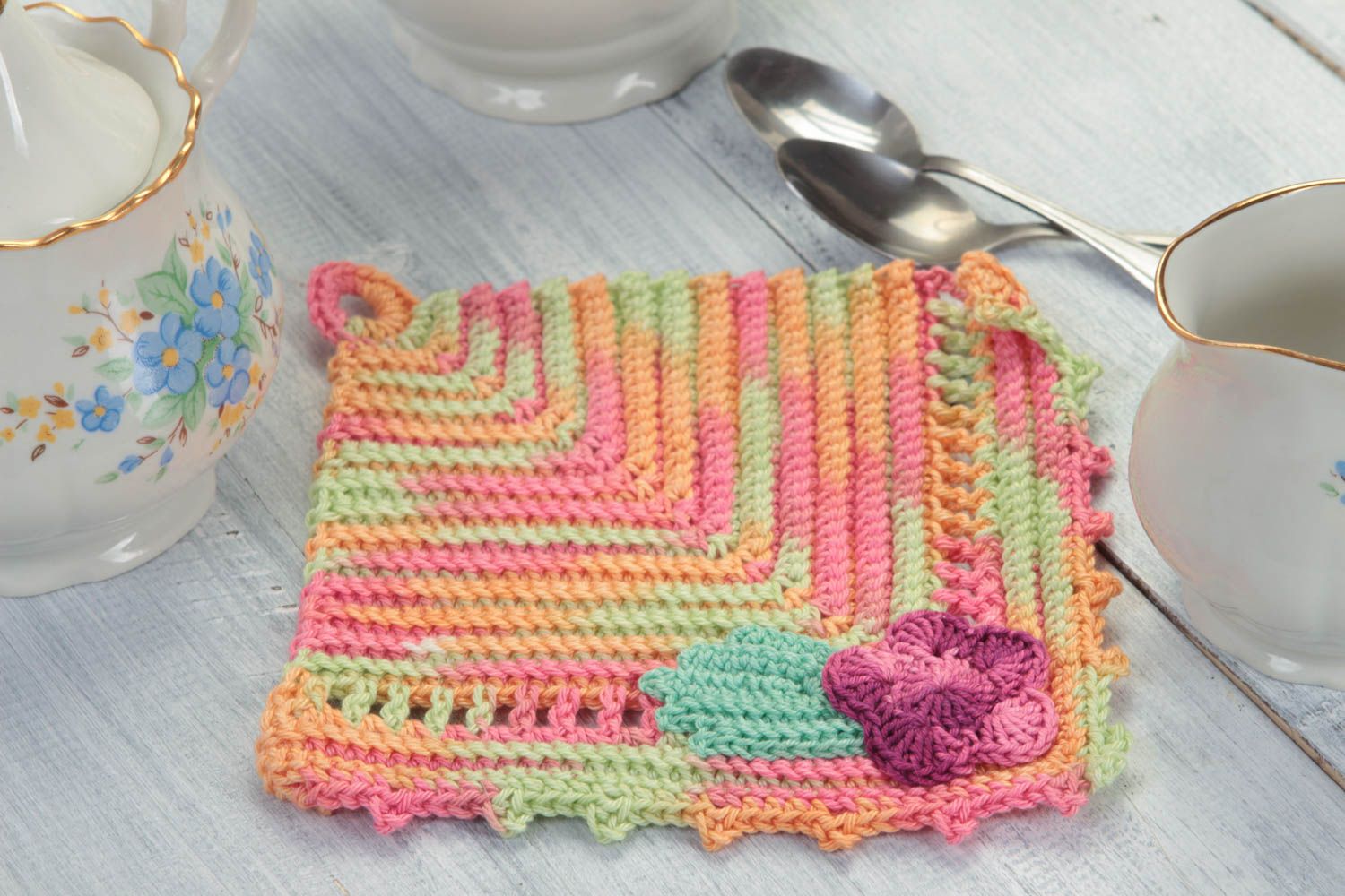 Manique au crochet faite main Textile de cuisine multicolore Accessoire cuisine photo 1