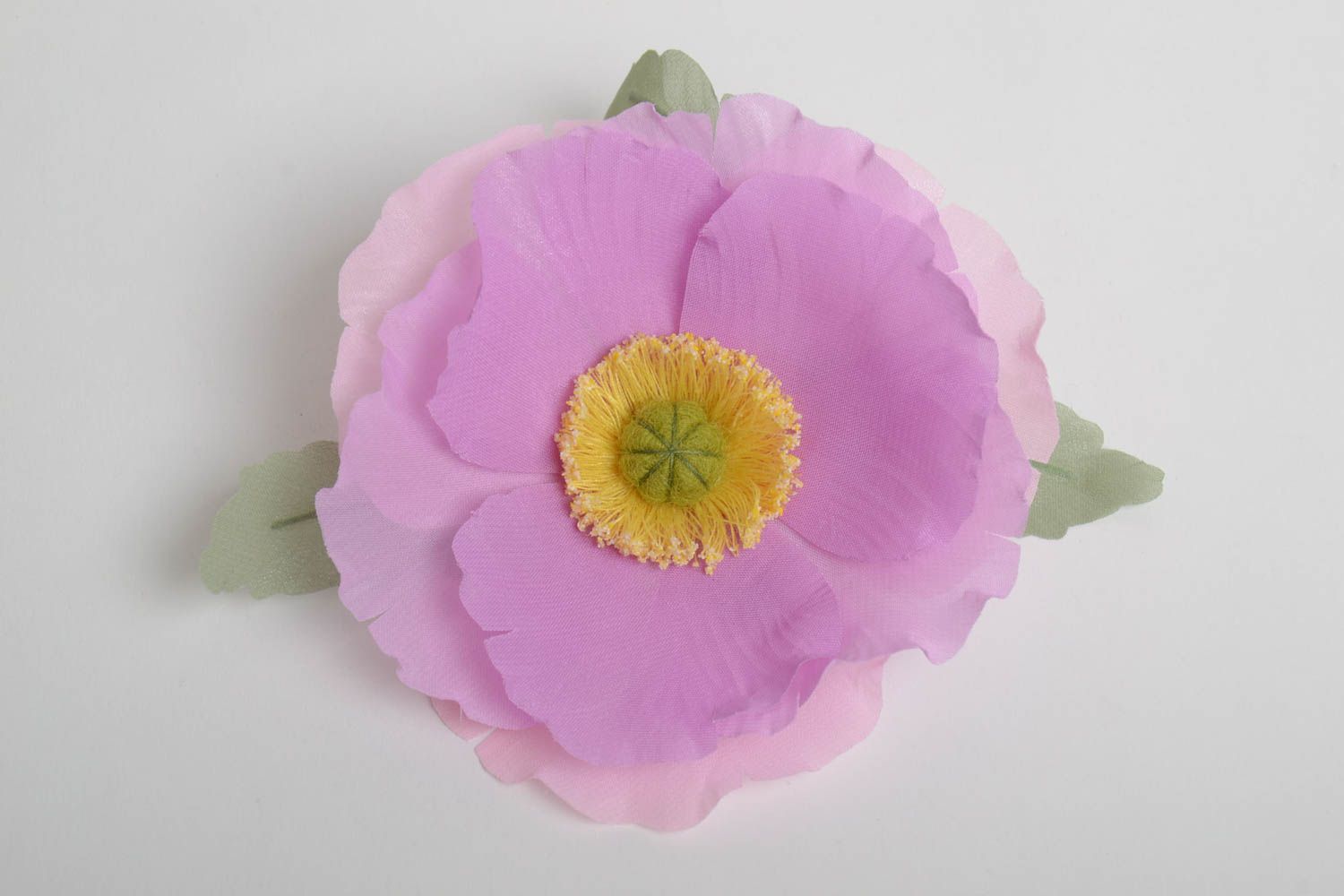 Брошь цветок из ткани крупная красивая розовая с листками модная ручной работы фото 4
