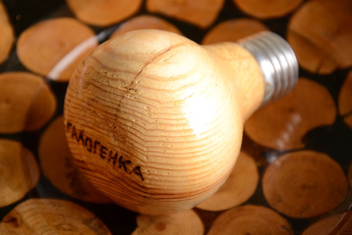 Ampoule design faite main Déco maison en bois écologique Idée déco originale photo 1