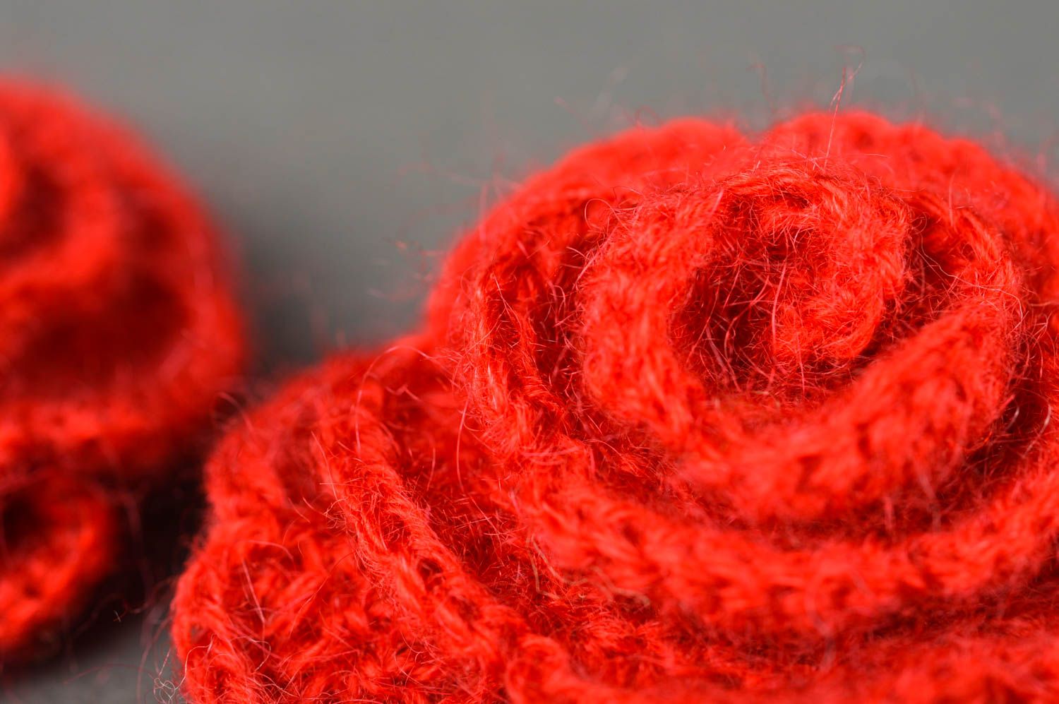 Elastici per capelli con fiori di lana fatti a mano due elastici a maglia
 foto 3