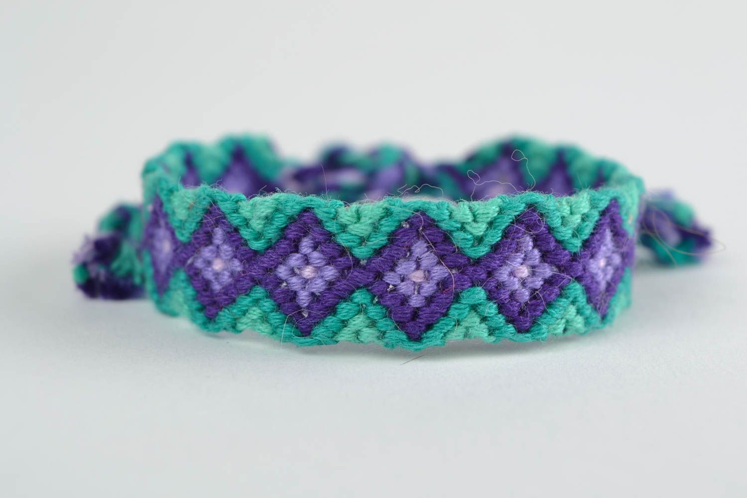 Stylish handmade multicolored textile woven wrist bracelet macrame photo 3