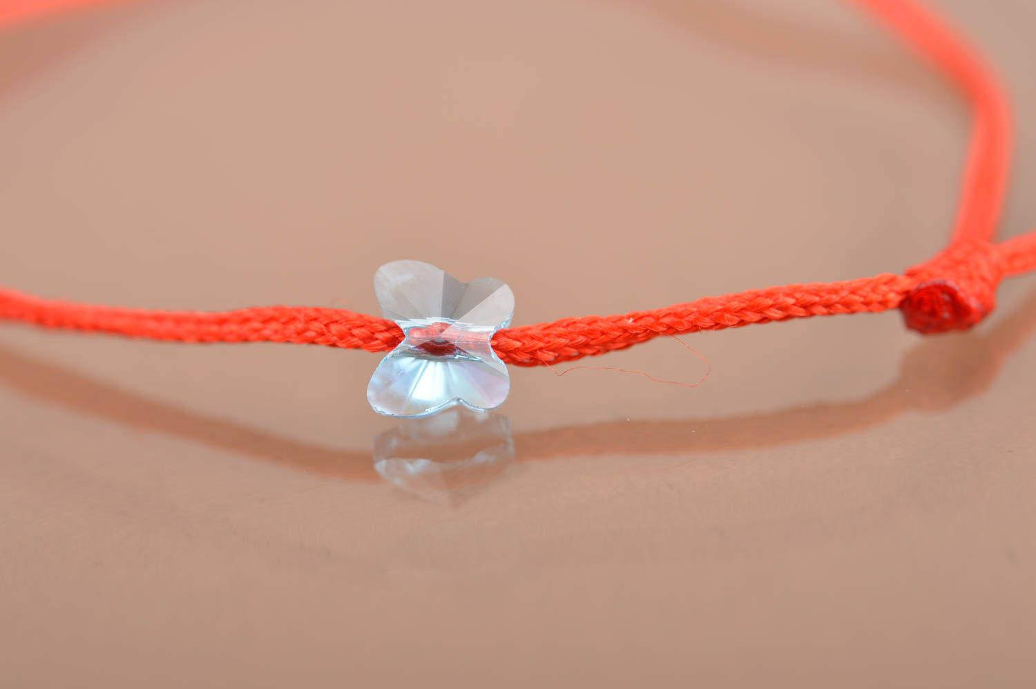 Bracelet cordon rouge Bijou fait main fin avec papillon en strass Cadeau femme photo 4