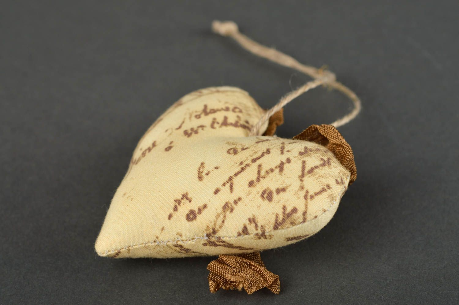 Мягкое сердце ручной работы декоративная подвеска сердце из ткани с ароматом фото 5