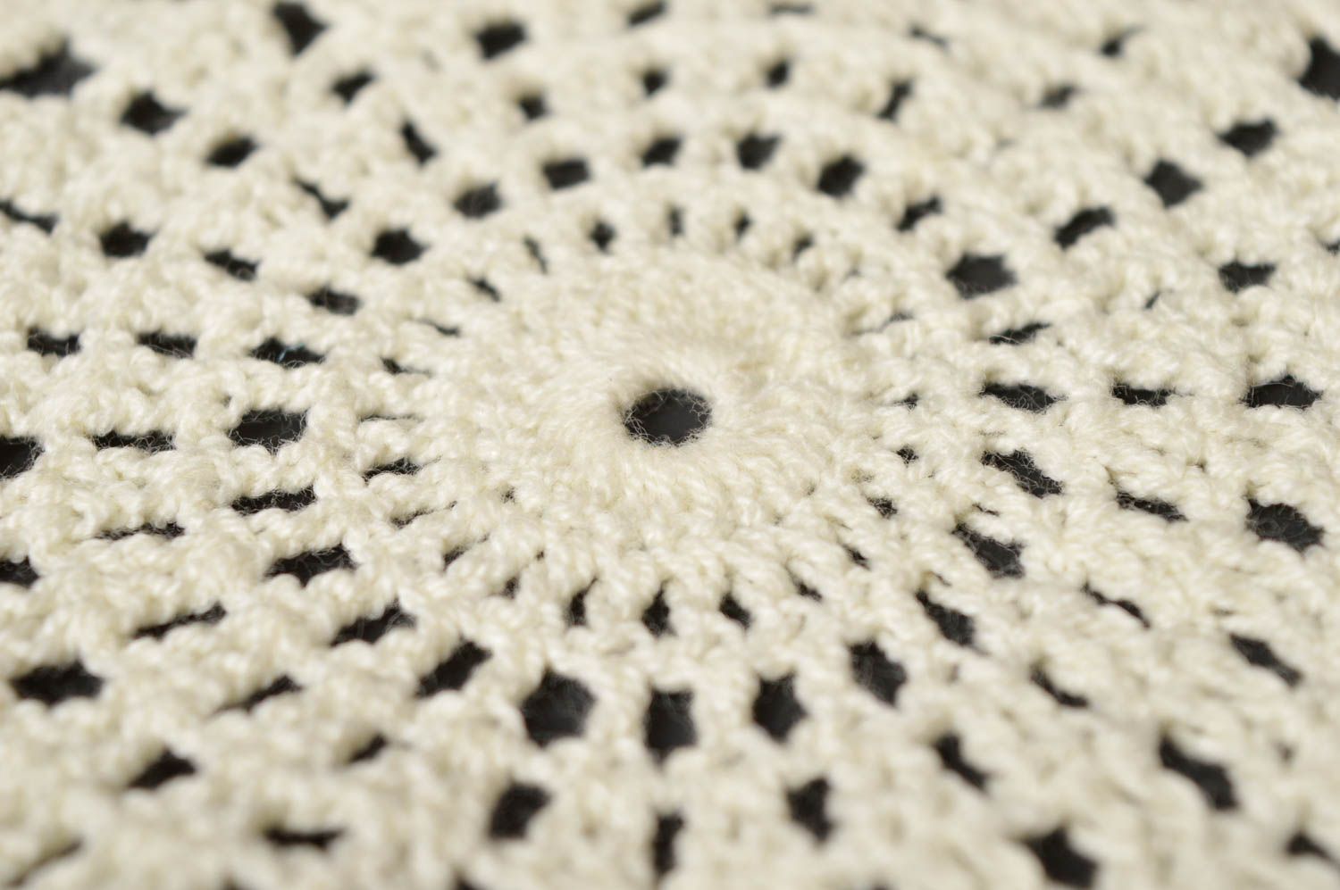 Ажурная салфетка ручной работы белая круглая декор для дома текстиль для дома фото 4