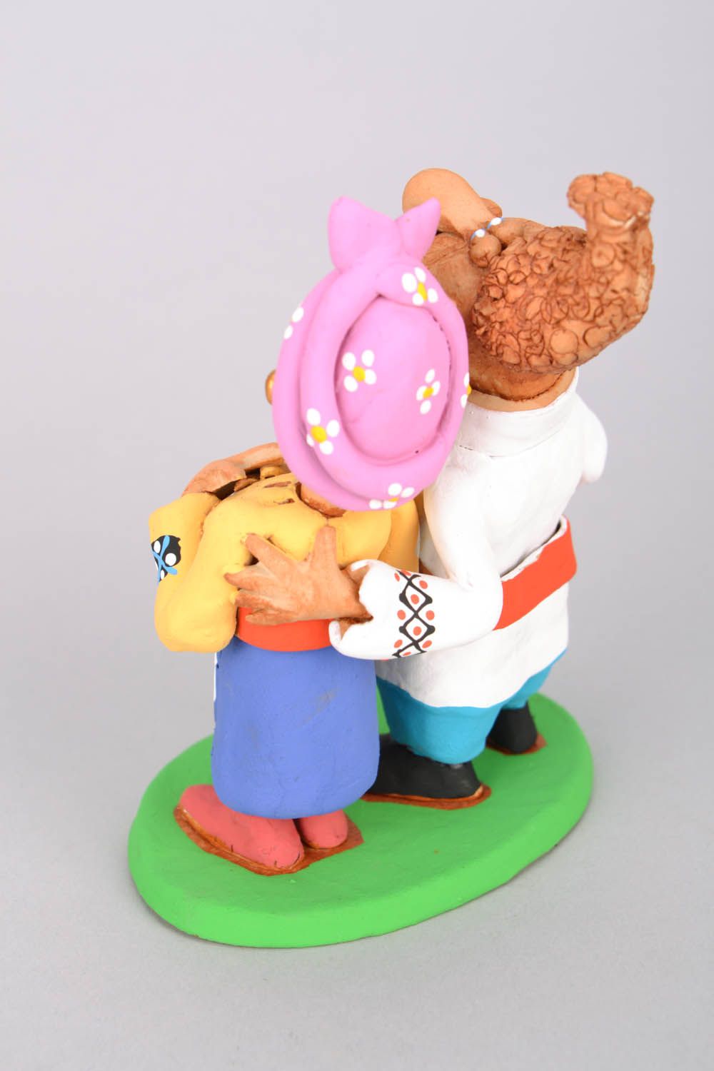Figurine céramique 'Cosaque et sa femme bras dessous bras dessus' photo 5
