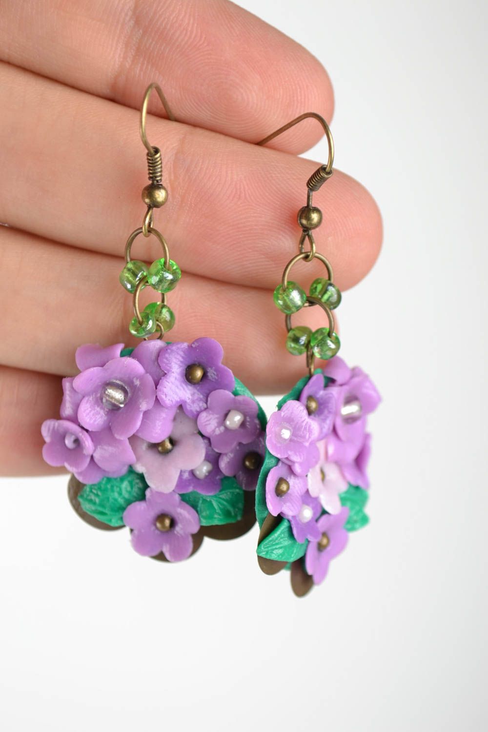 Фиолетовые серьги цветы ручной работы из полимерной глины для истинных модниц фото 5