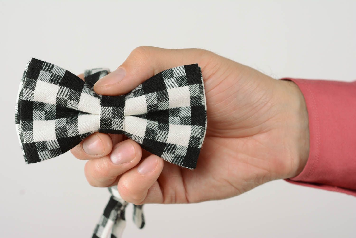 Checkered bow tie in black and white colors photo 5