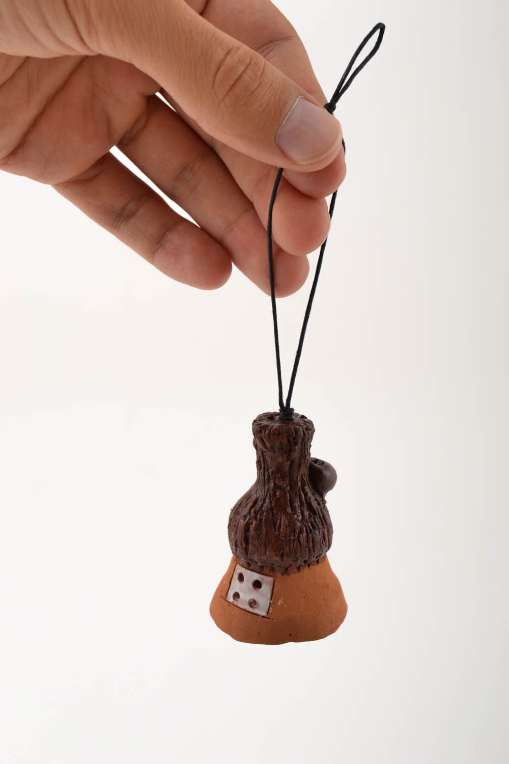 Колокольчик из глины фигурка ручной работы авторская керамика коричневый домик фото 5