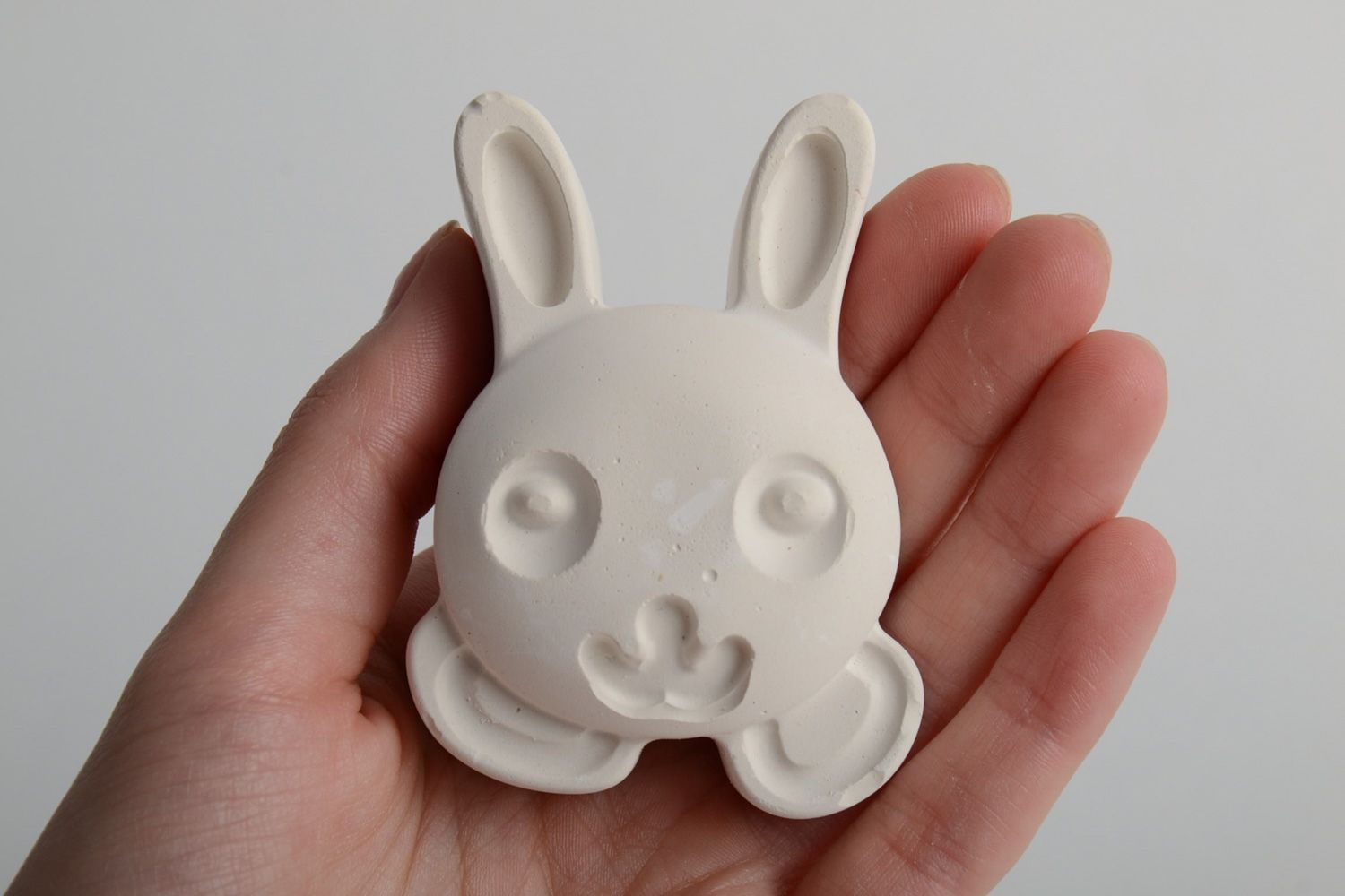 Handgemachte Figur aus Gips Hase für Kreativität der Kinder und Erwachsene foto 5