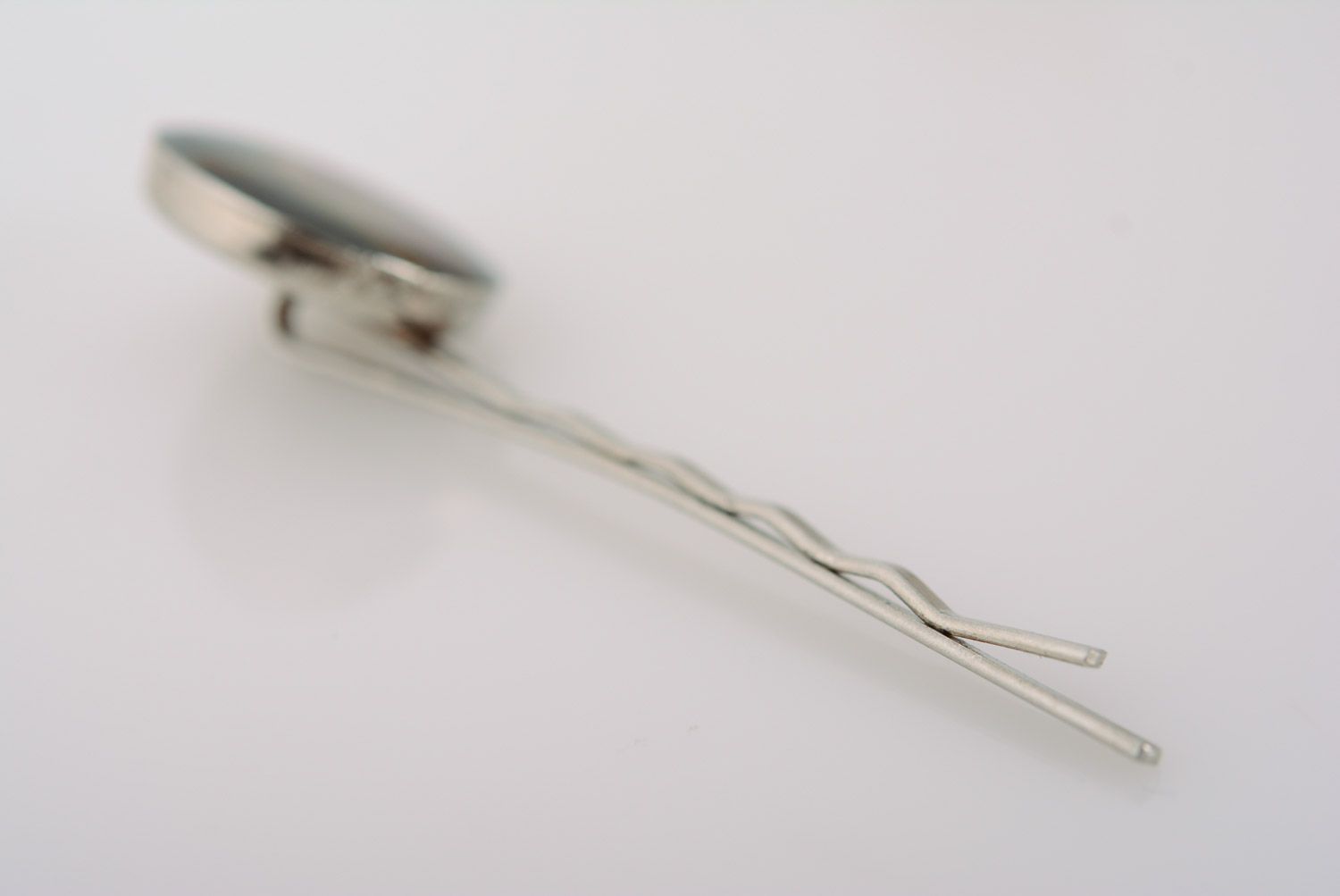 Handmade dark round metal hair pin with dried flower in epoxy resin Rose photo 5
