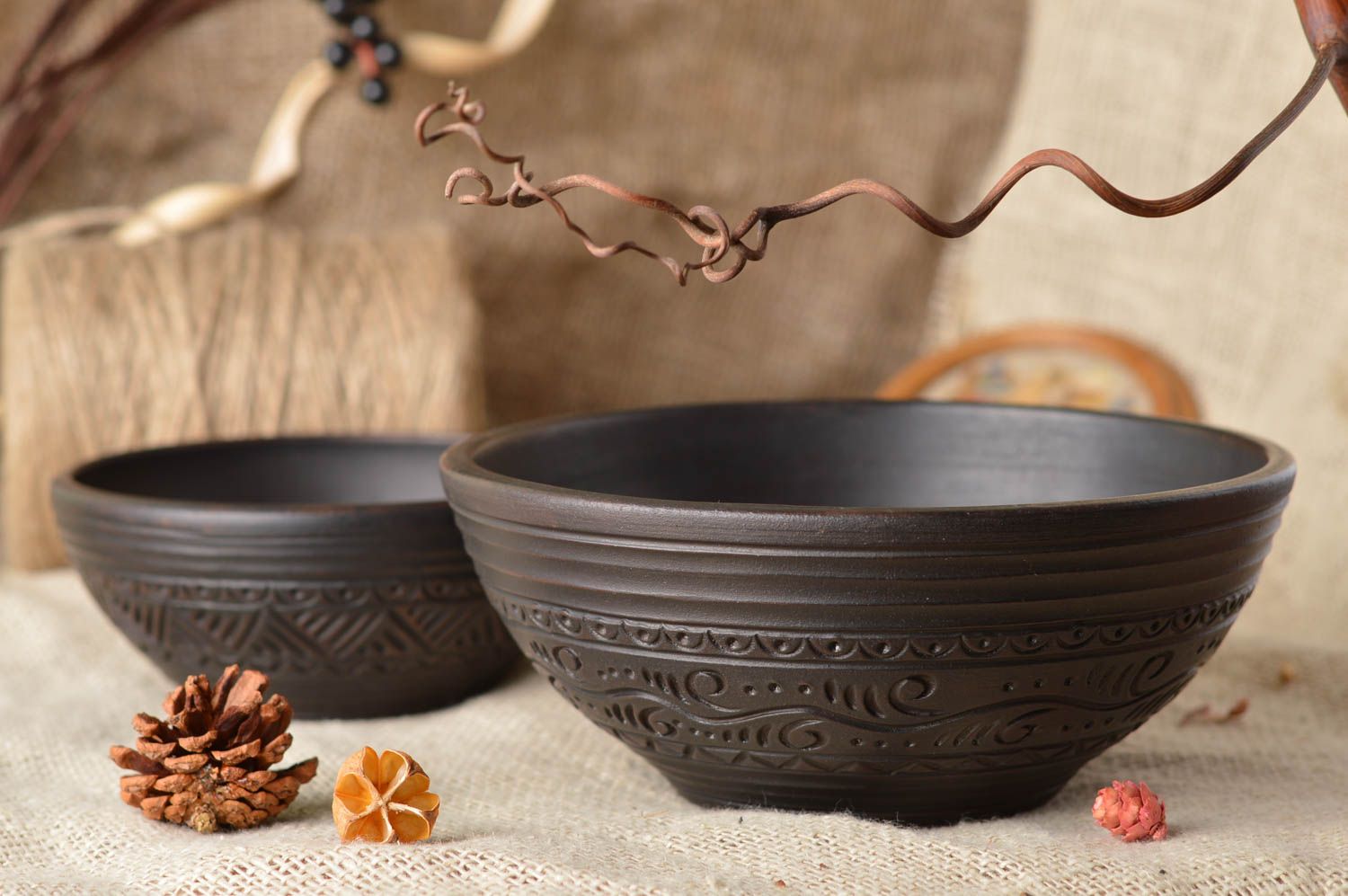 Set of 2 handmade beautiful designer molded clay bowls 400 ml each photo 1