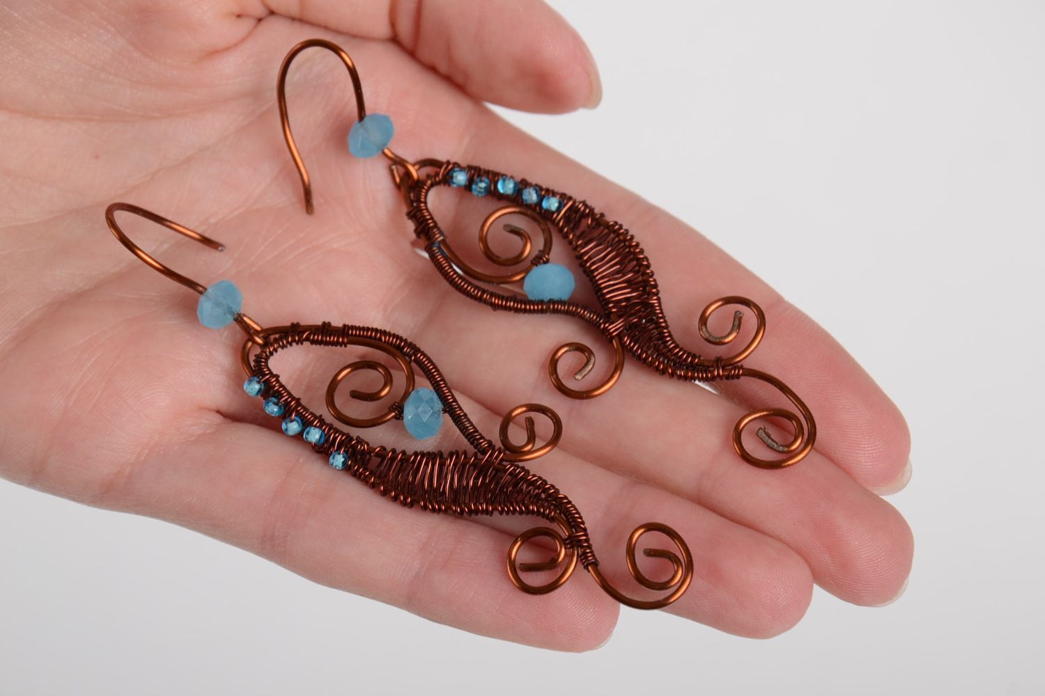 Handmade Metall Ohrringe ausgefallener Ohrschmuck Ohrringe für Damen aus Kupfer foto 2