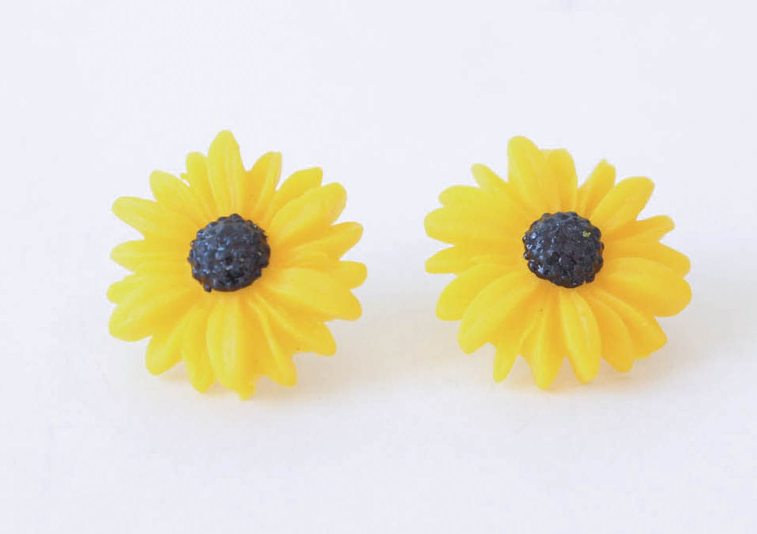 Yellow flower earrings  photo 2
