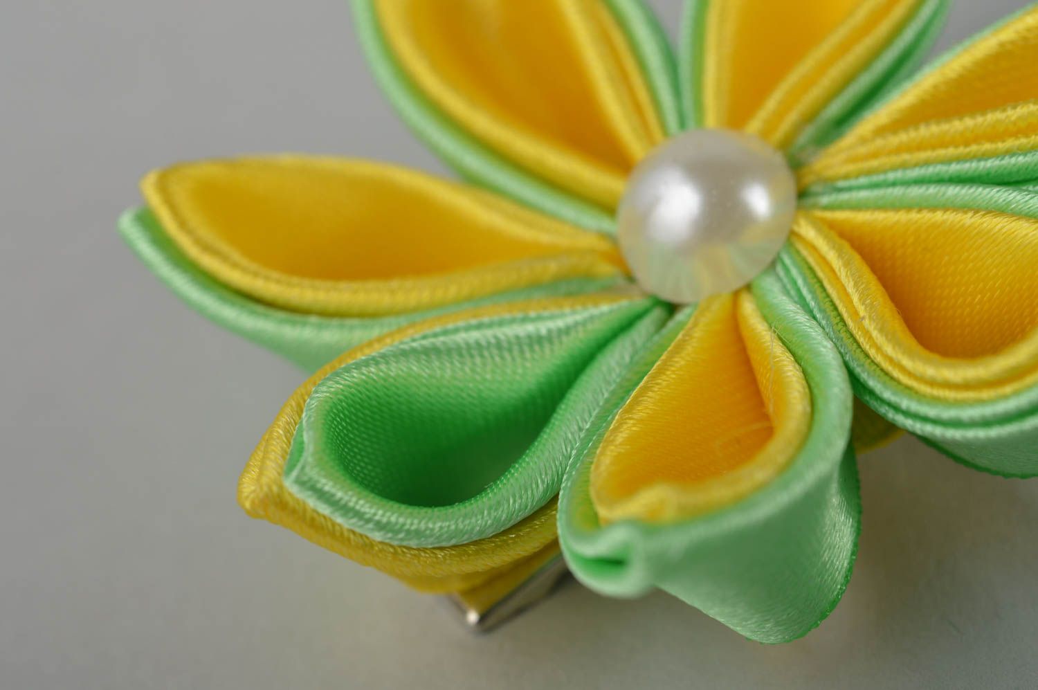 Haarspange Blume handmade Damen Modeschmuck Accessoire für Haare grün gelb foto 5