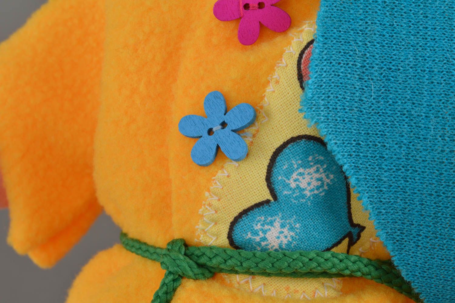 Poupée nain en tissu faite main petite en jaune jouet original pour enfant photo 4