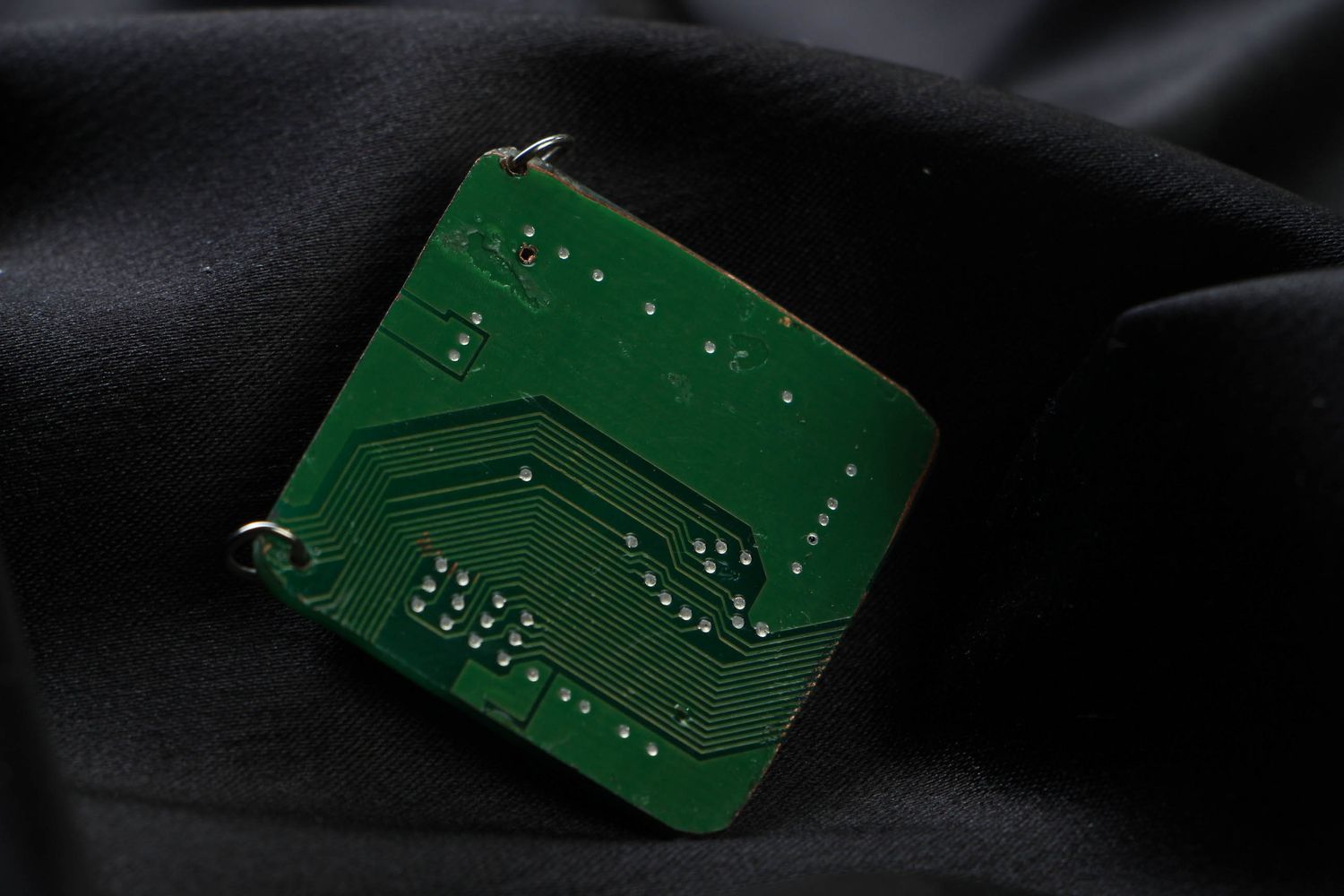 Pendentif de style steampunk avec circuit intégré  photo 2