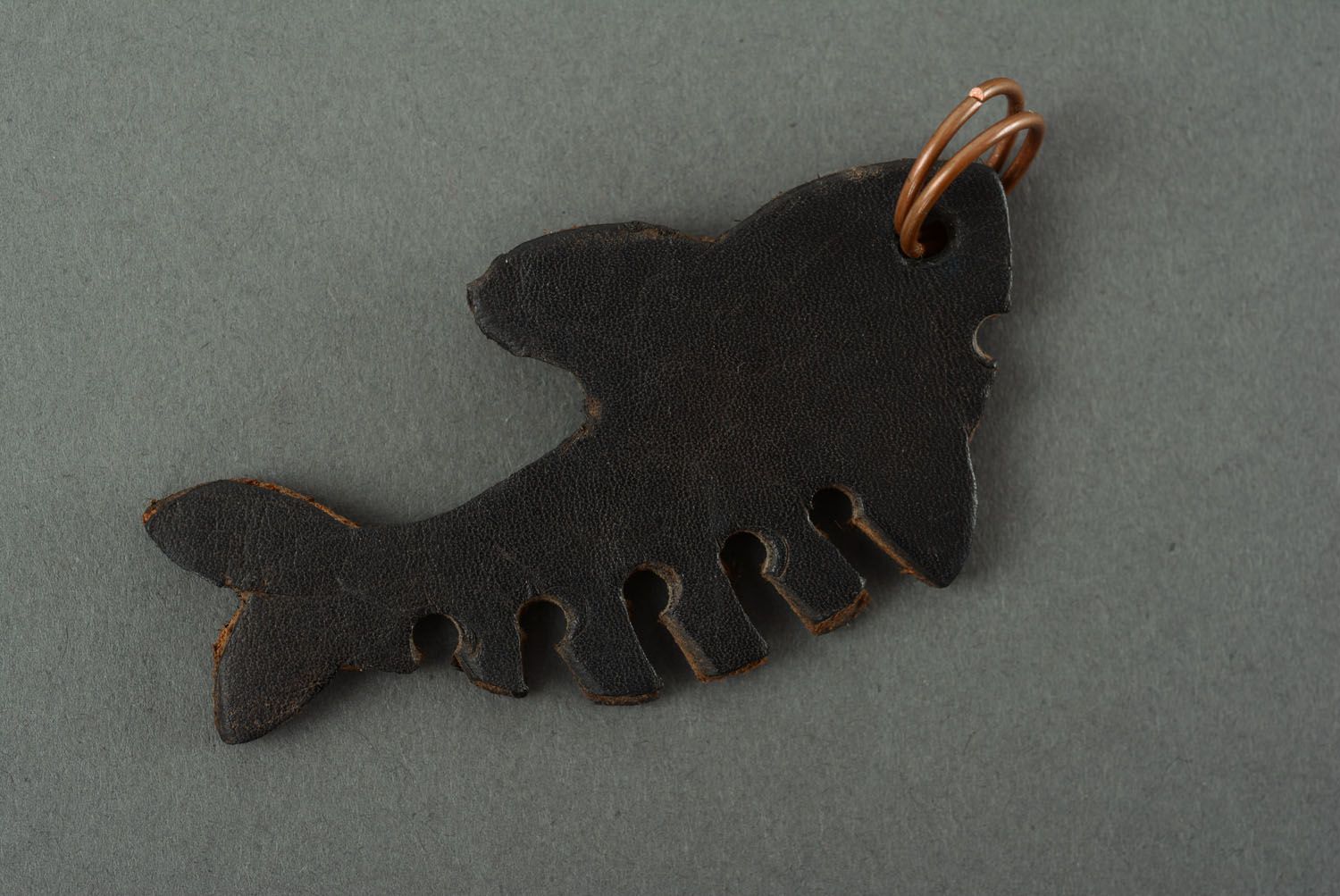 Leather keychain in the shape of shark photo 2