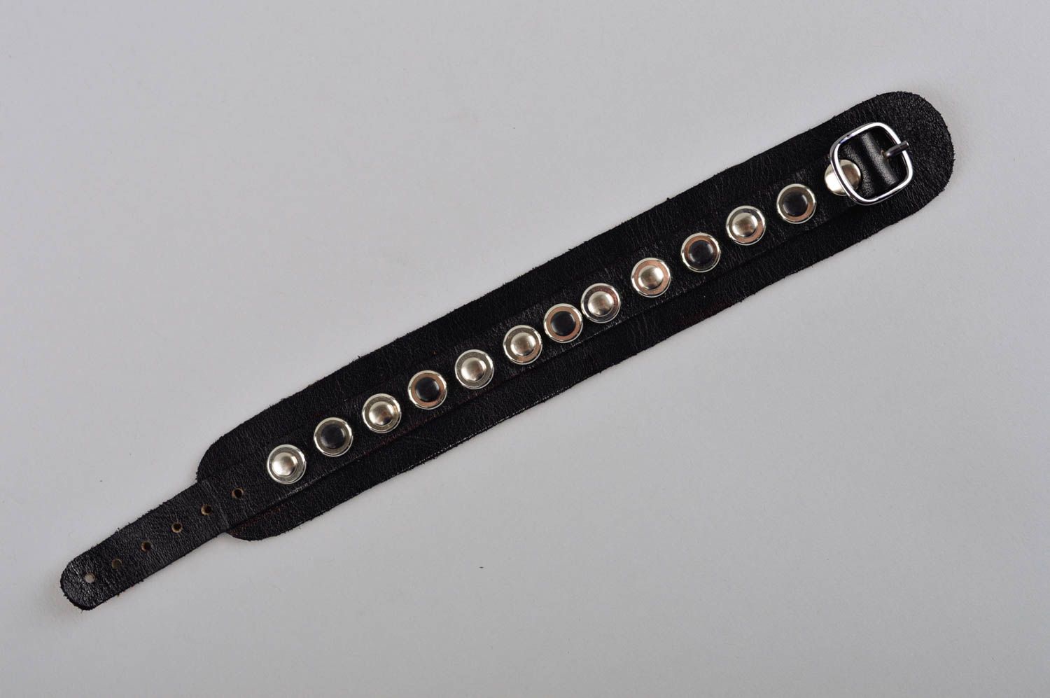 Bracelet noir Bijou fait main large en cuir original Cadeau pour femme photo 4