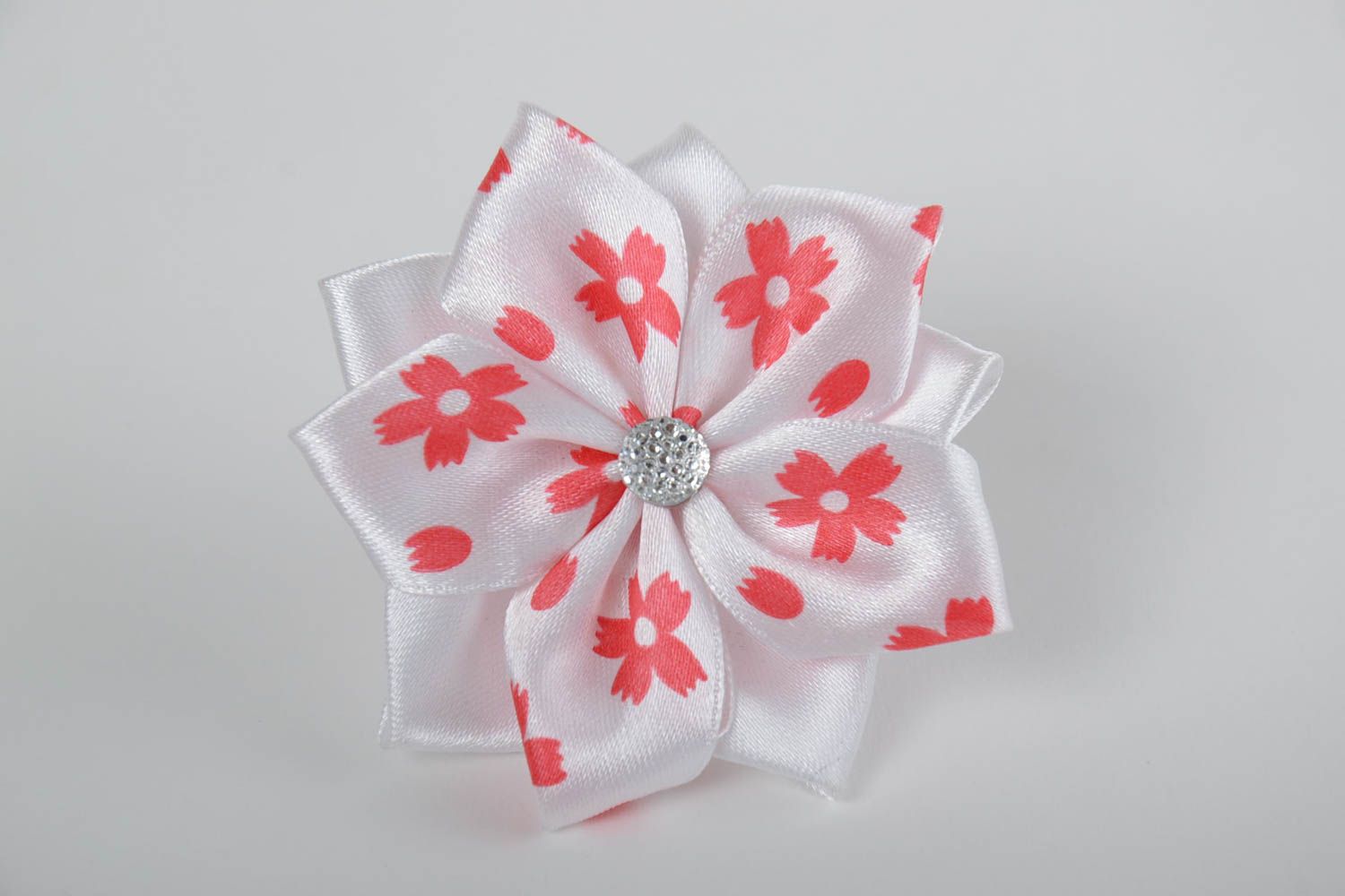 Rot weiße Haarklemme mit Blume Kanzashi Technik handmade Schmuck für Kinder foto 5