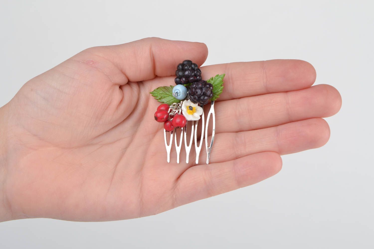 Small handmade designer hair comb with polymer clay berries and flowers photo 2