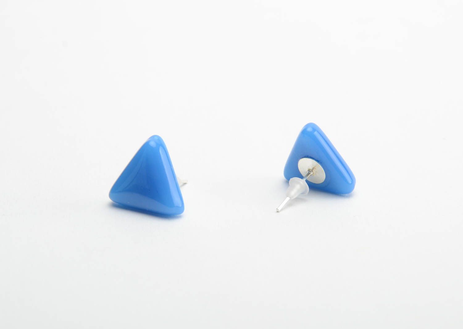 Boucles d'oreilles en verre faites main puces bleues originales triangles photo 3