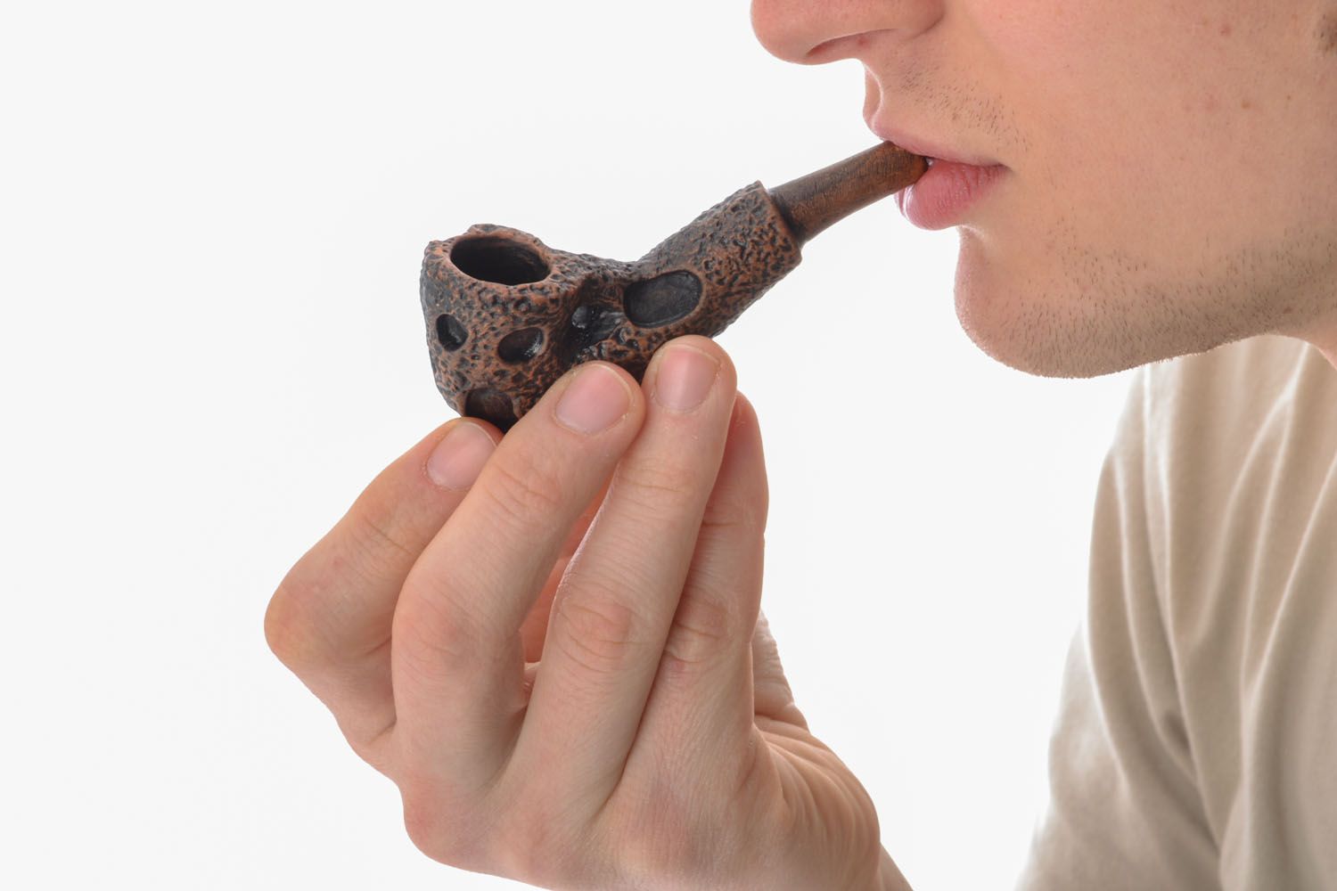 Molded clay smoking pipe photo 5