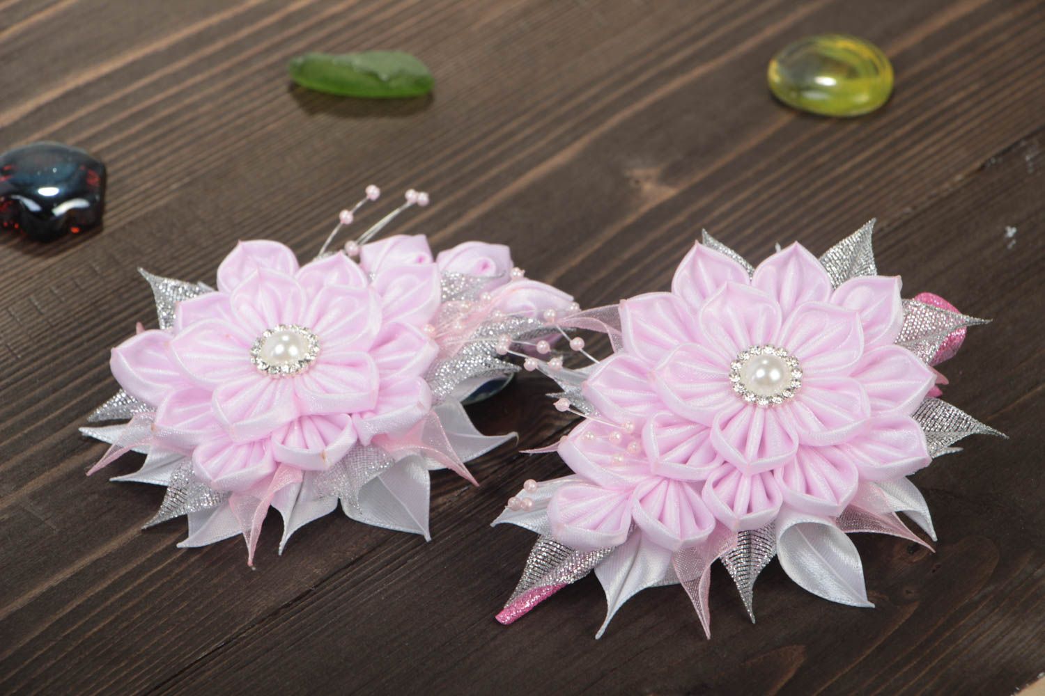 Set of accessories handmade textile flower brooch and barrette gift ideas photo 1