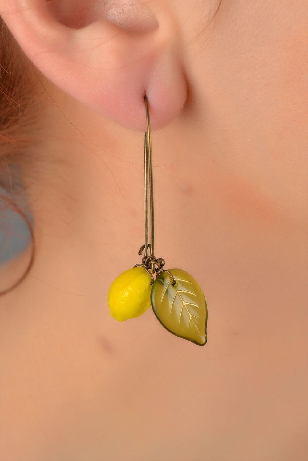 Unusual bright handmade designer woven Czech glass earrings Lemons photo 5