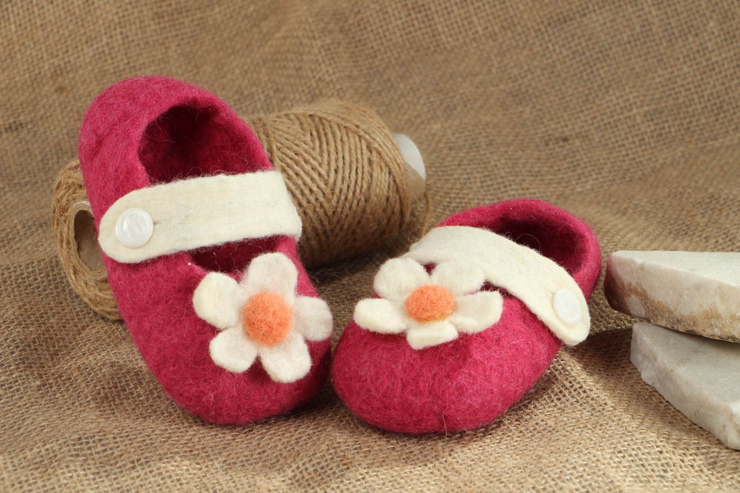 Felted wool slippers for girls photo 5