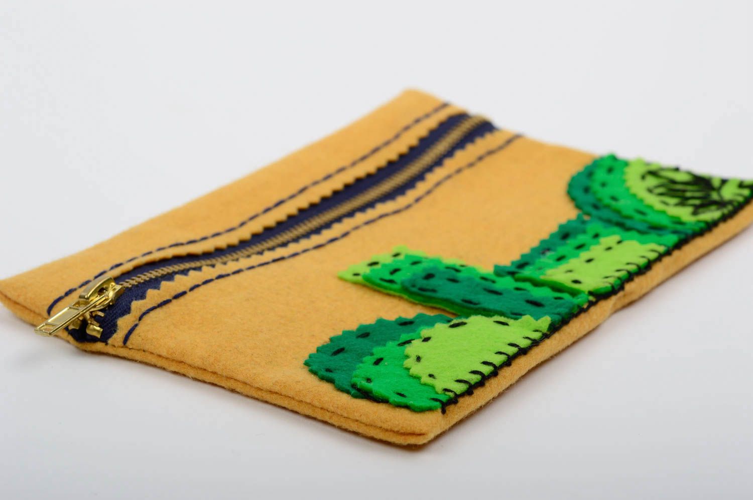 Handmade felted purse small woolen purse felting wool accessories  photo 4