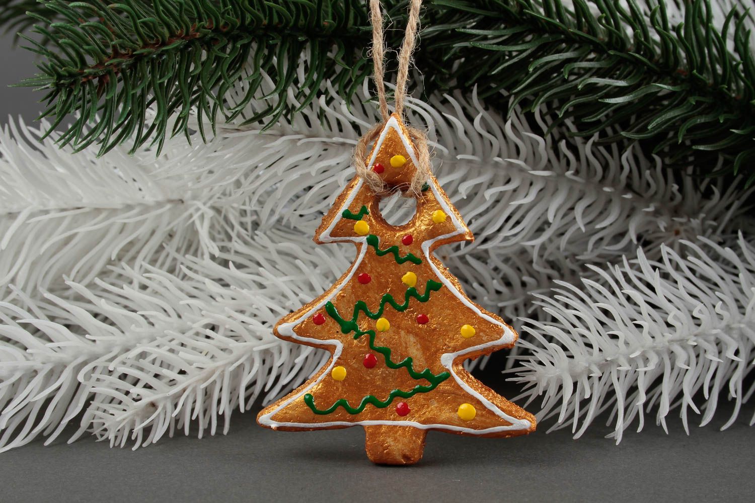 Handgemachte Weihnachtsbaum Dekoration Deko für Weihnachten Figur aus Salzteig foto 1
