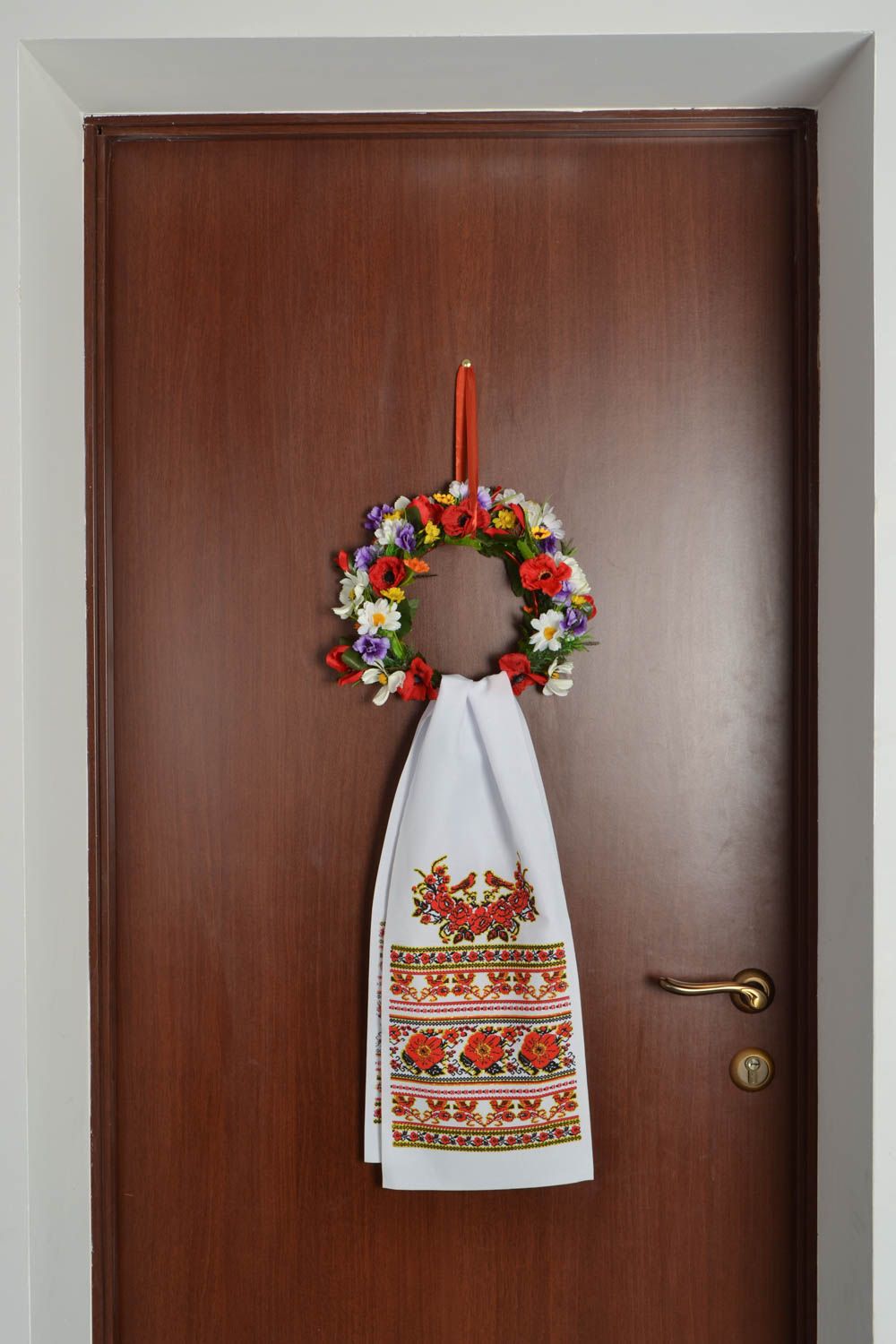 Ghirlanda da porta fatta a mano decorazioni da porta corona con asciugamano foto 1