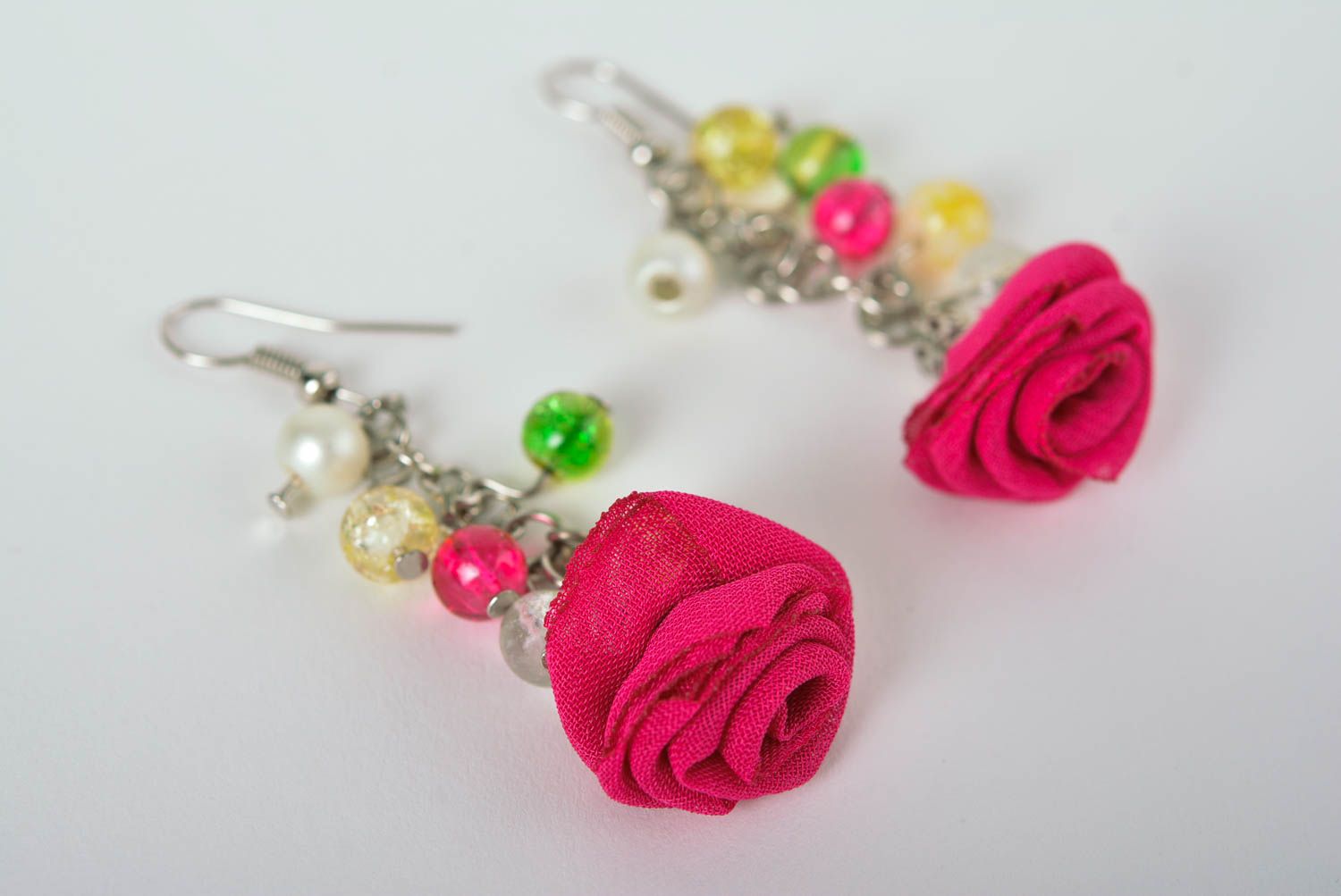 Boucles d'oreilles roses Bijou fait main Accessoire femme long design original photo 5