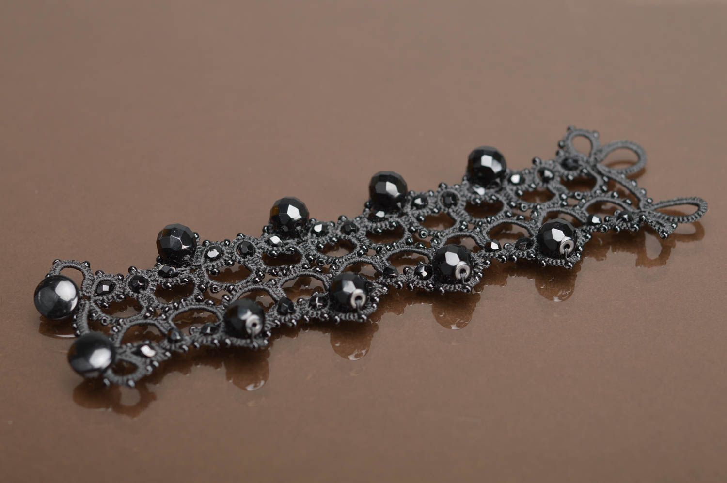 Handgemachtes Occhi Armband mit Glasperlen und Perlen schwarz ajour Vintage Stil foto 1
