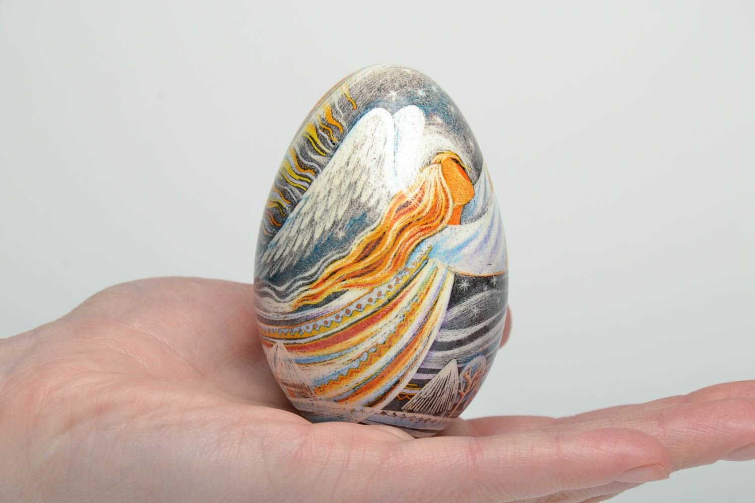 Oeuf de Pâques peint de colorants d'aniline fait main original décoratif photo 5