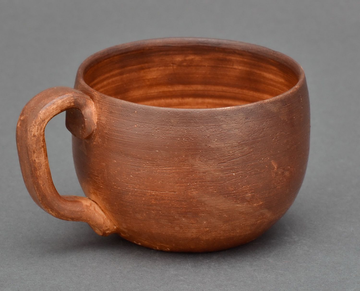 8 oz large natural red clay cup with handle and no pattern photo 1