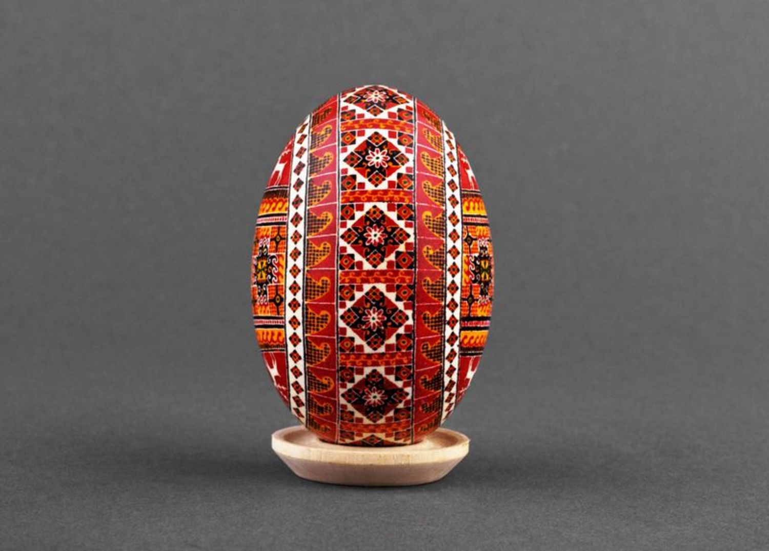 Easter egg painted by hand photo 3