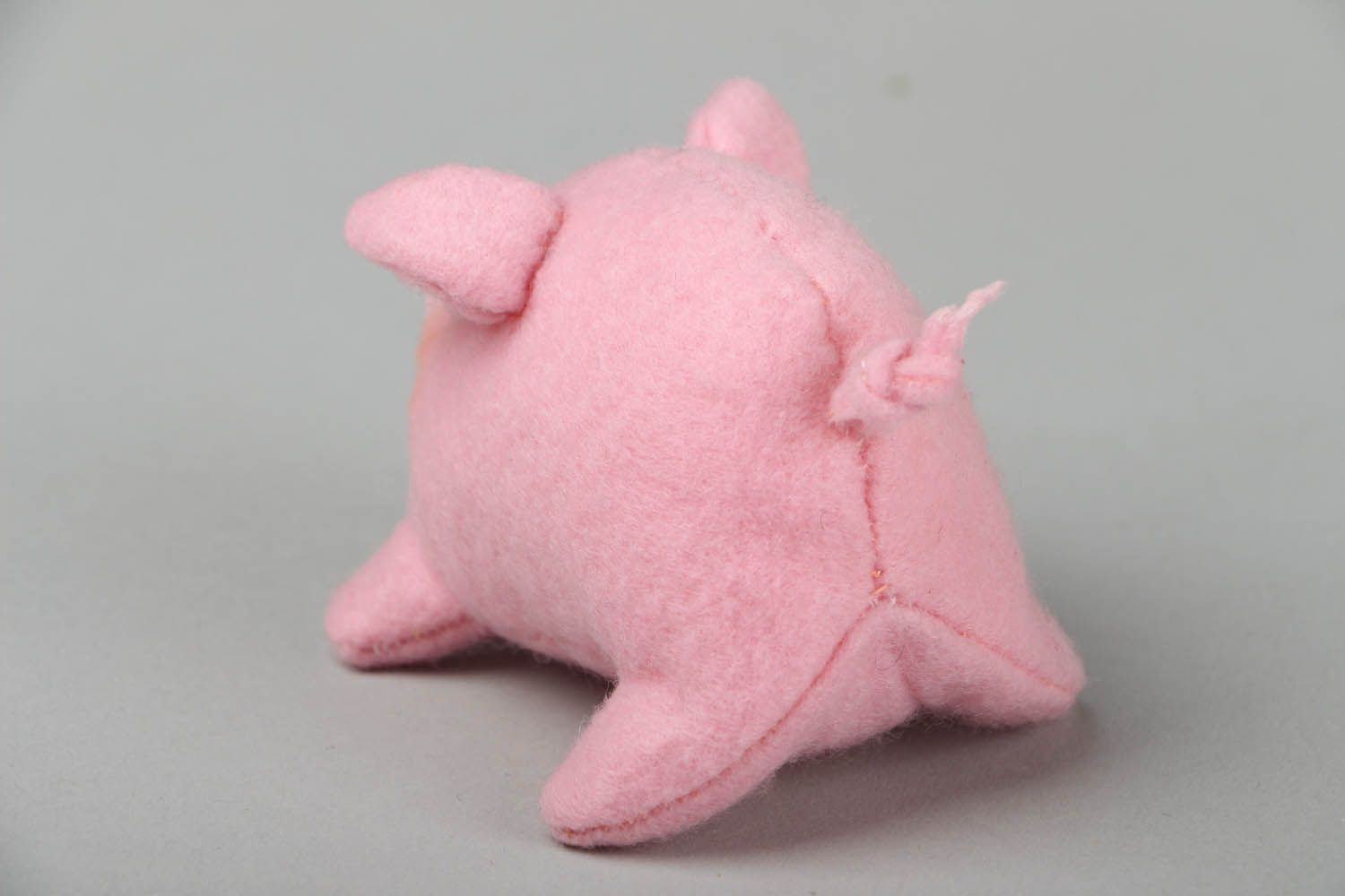 Jouet décoratif en tissu fait main Cochon rose photo 3