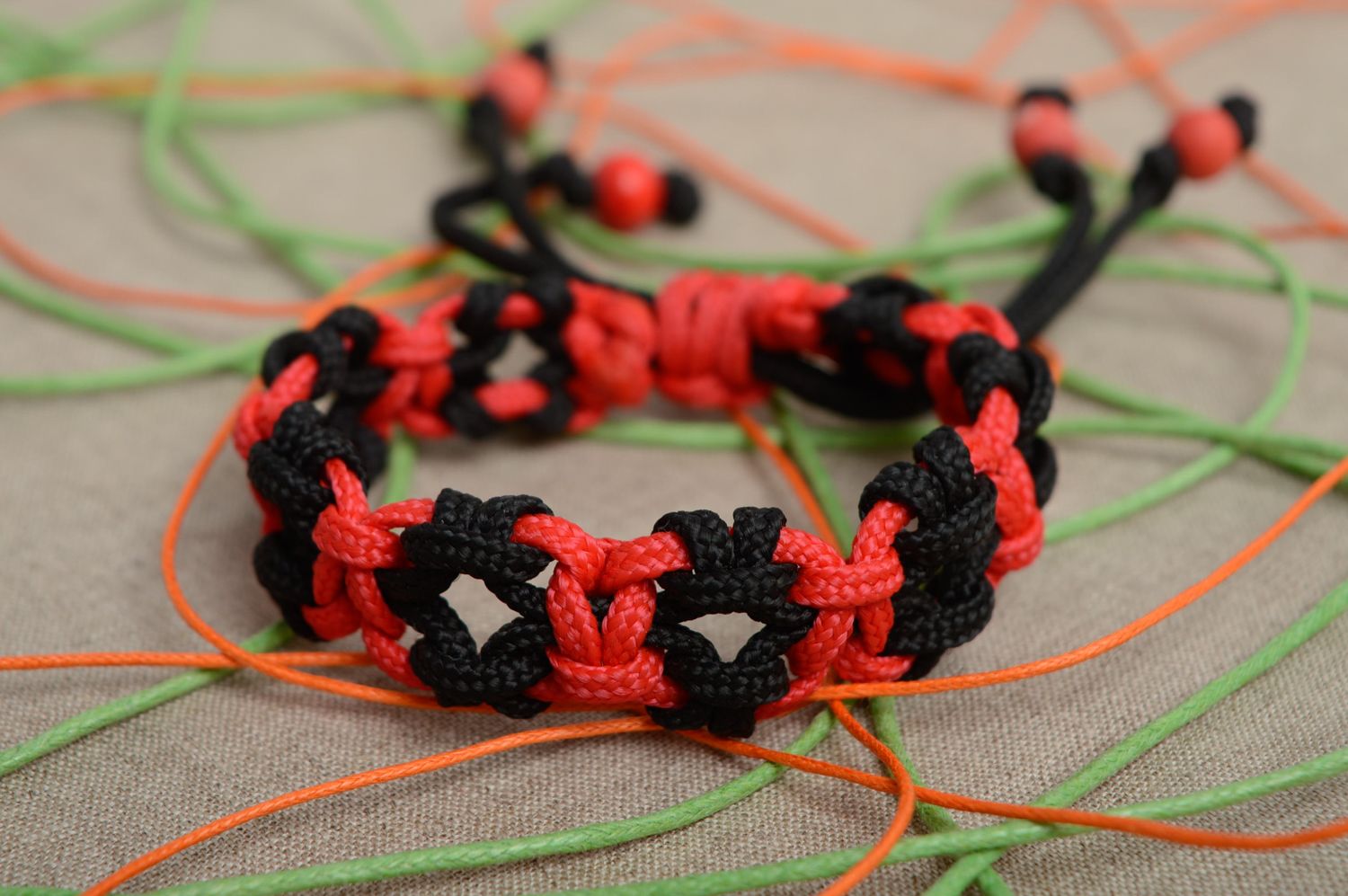 Macrame polyester cord bracelet photo 2