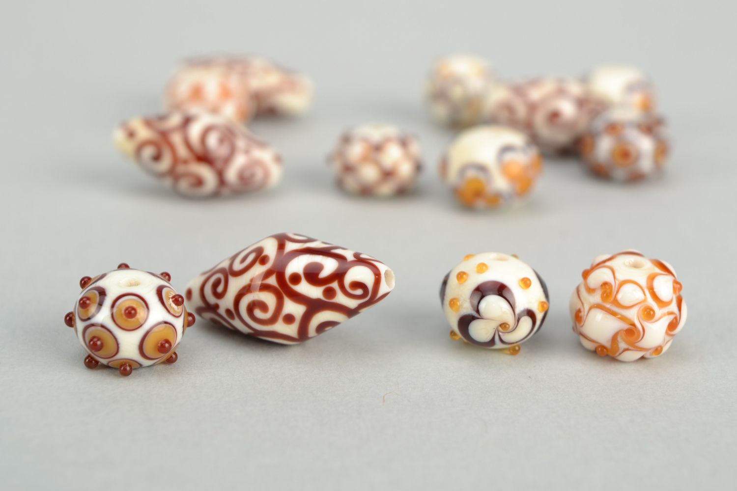 Lampwork glass beads with ornament 13 items photo 1