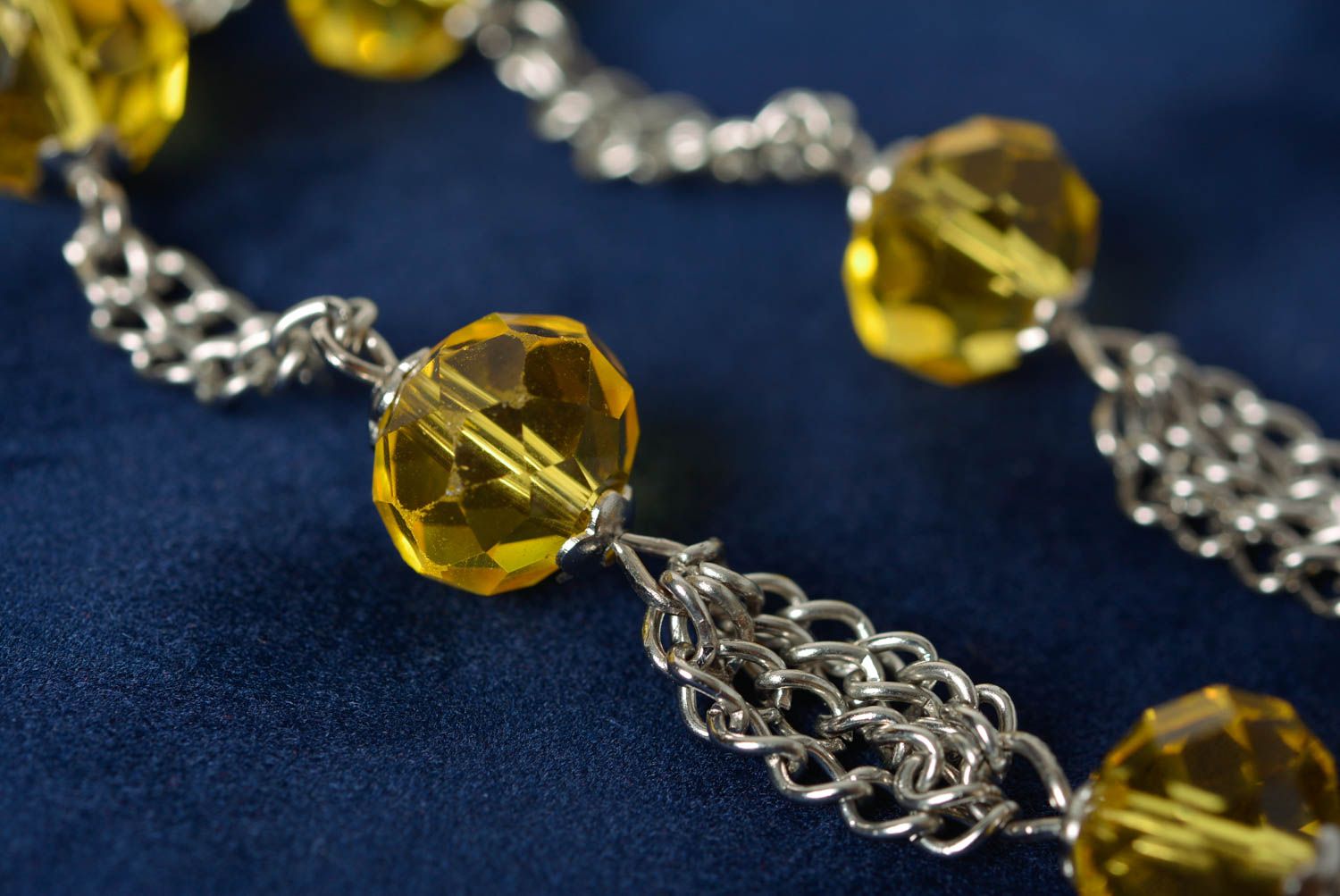 Handmade designer wrist bracelet with yellow glass beads and metal chain photo 6
