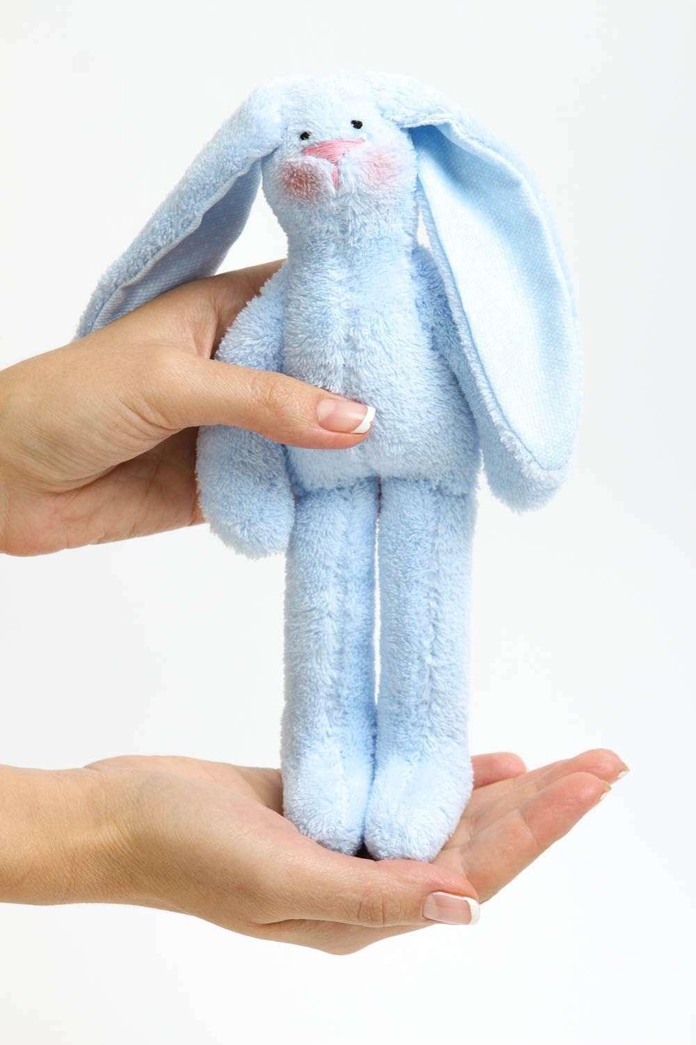 Игрушка заяц ручной работы детская игрушка из трикотажа голубая мягкая игрушка фото 4