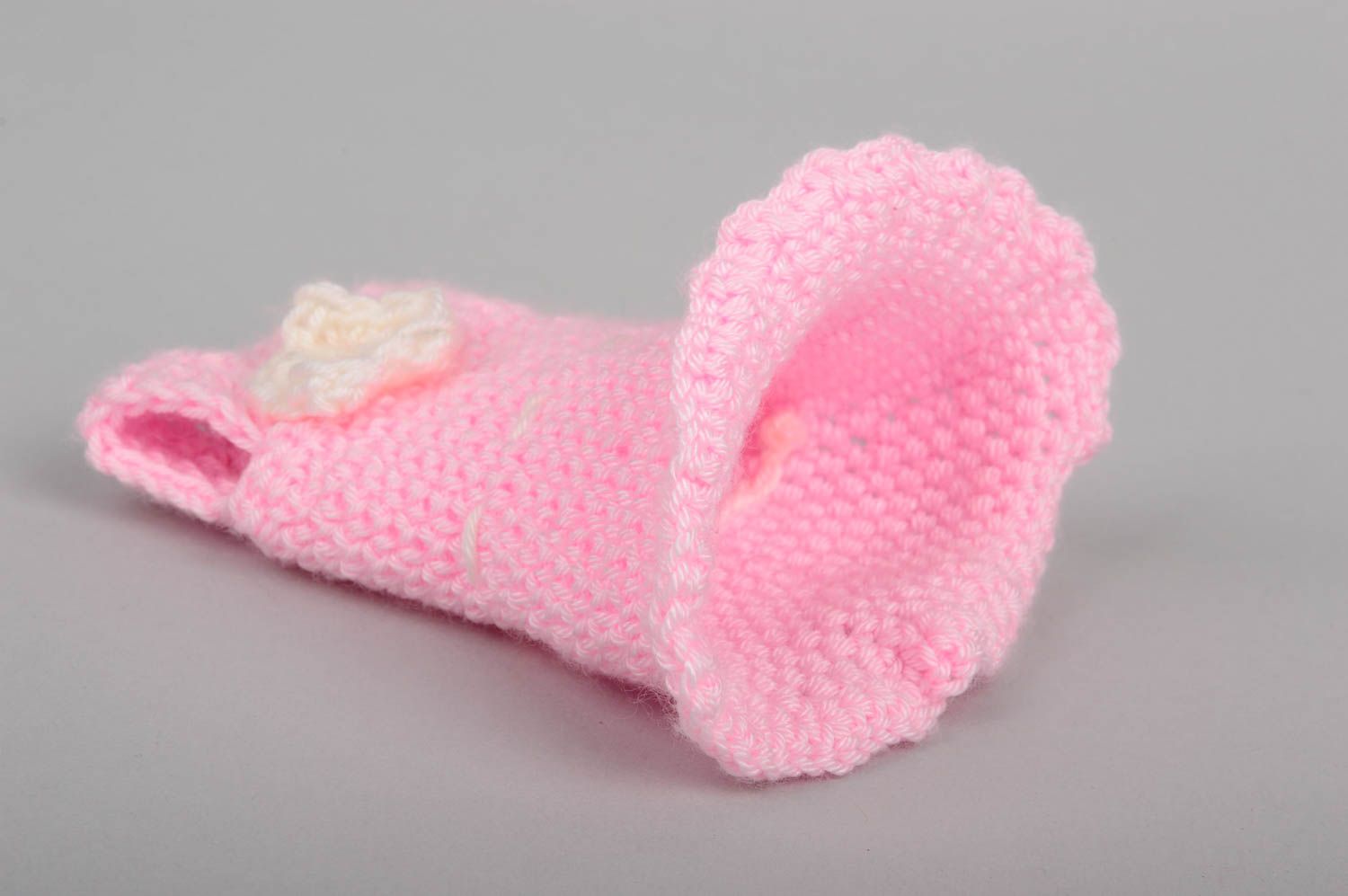 Robe de poupée faite main Vêtement poupée rose tricot au crochet Cadeau fille photo 4